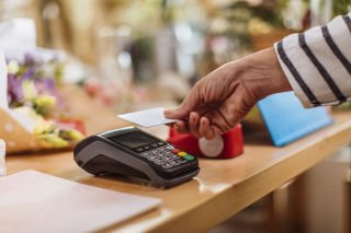 Credit card refusal big problem for older Australians